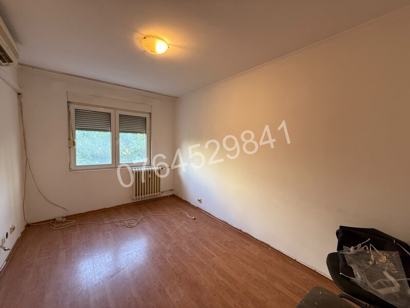 Colentina, Teiul Doamnei, zona sectia 7 politie, str. Ion Berindei nr. 5