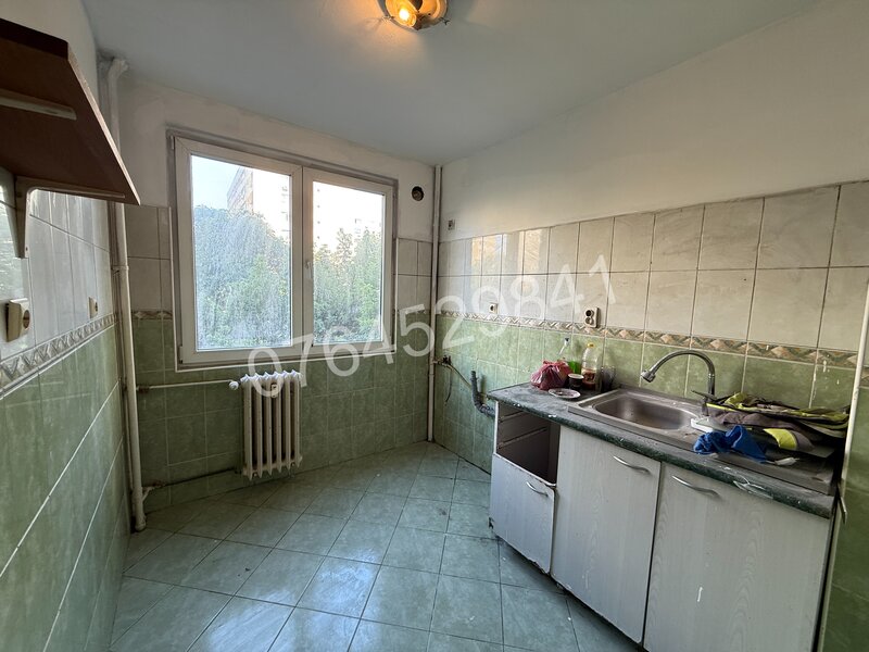 Colentina, Teiul Doamnei, zona sectia 7 politie, str. Ion Berindei nr. 5