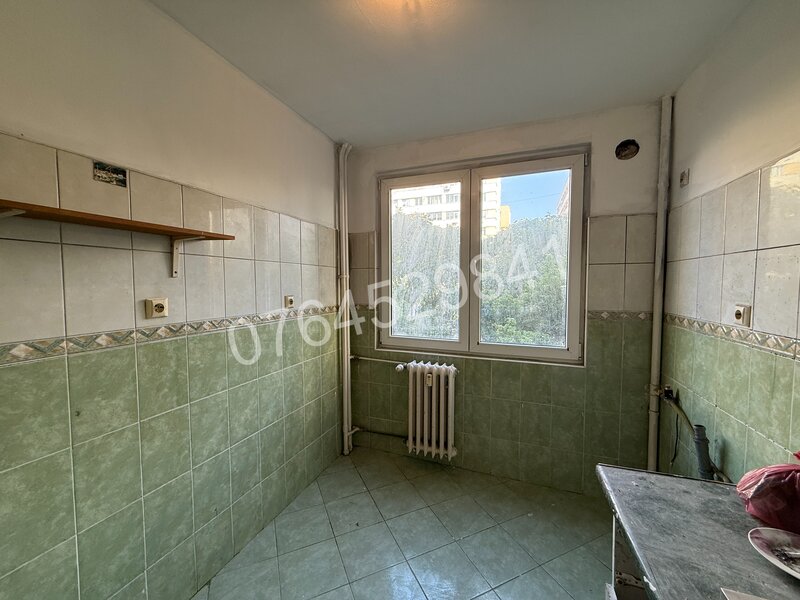 Colentina, Teiul Doamnei, zona sectia 7 politie, str. Ion Berindei nr. 5