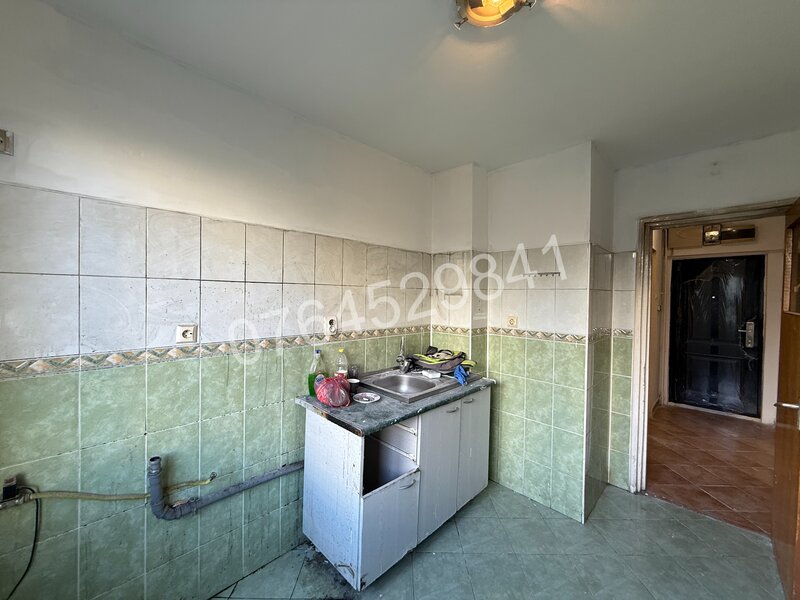 Colentina, Teiul Doamnei, zona sectia 7 politie, str. Ion Berindei nr. 5